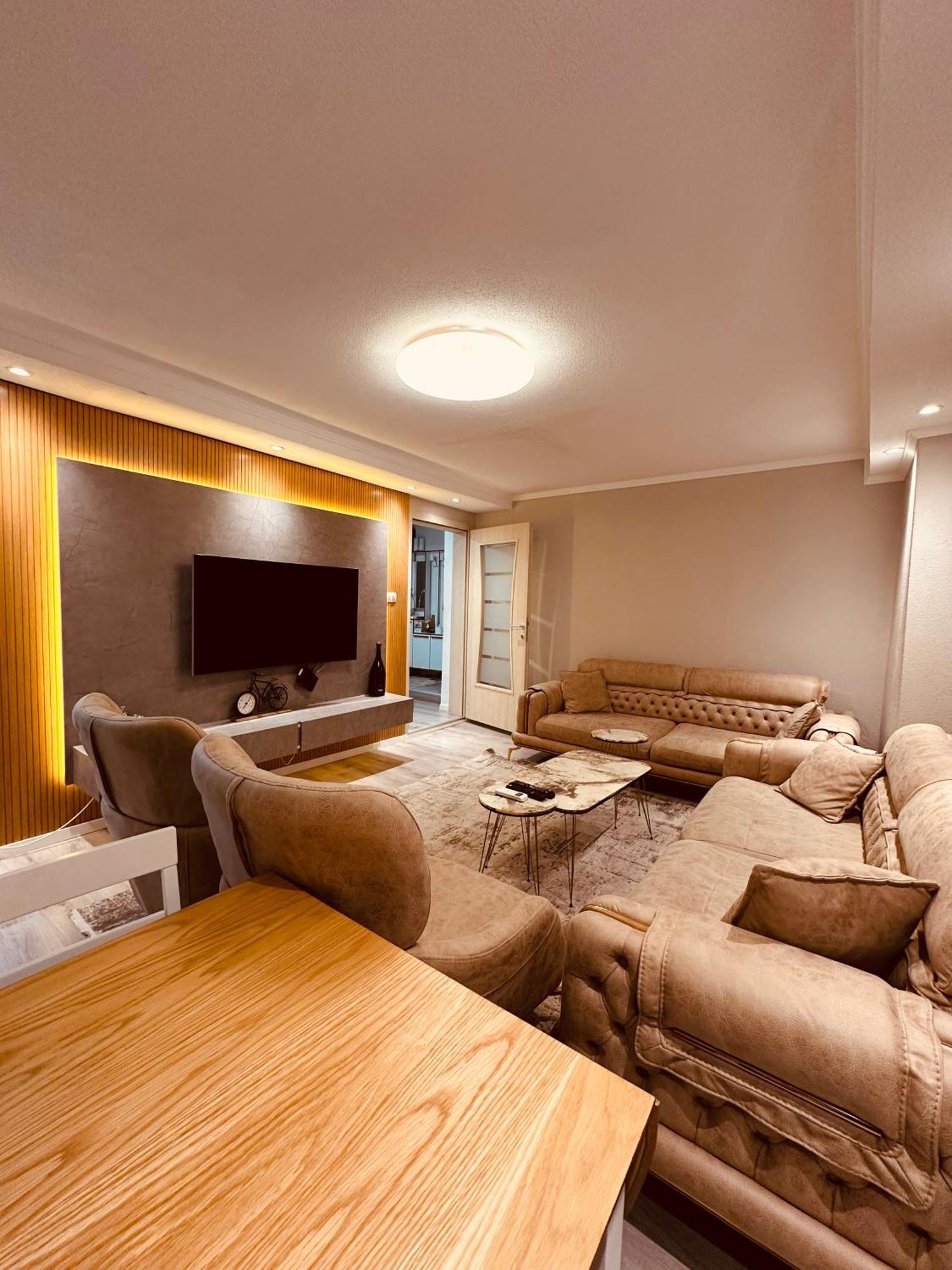 Skyline Apartment 2 Peja Kültér fotó